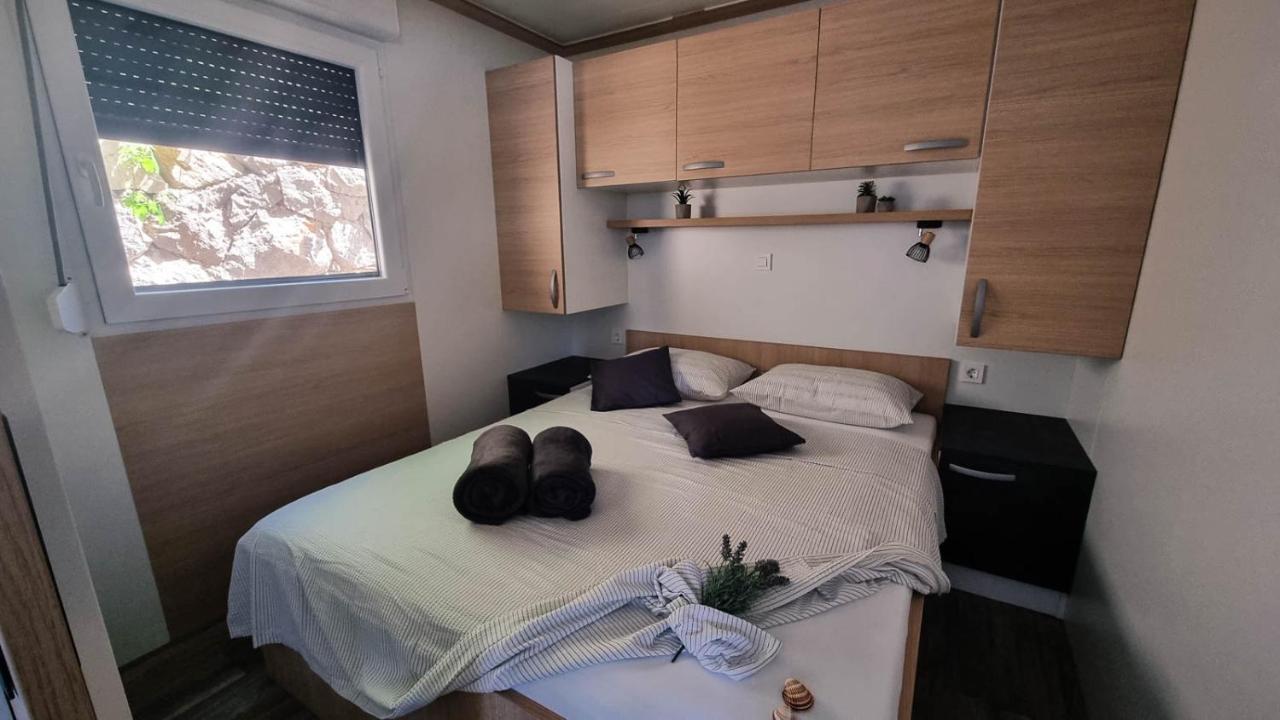 Luxury Mobile Homes เคลโนวีซา ภายนอก รูปภาพ